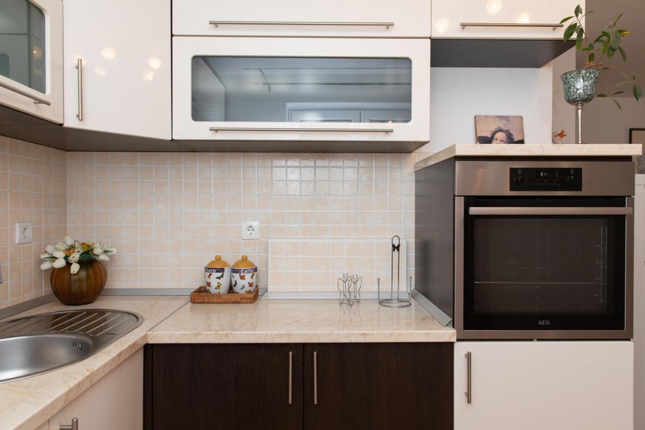 Apartmani Silva Tučepi Exterior foto