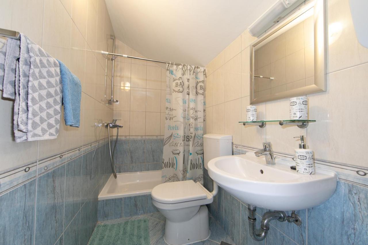 Apartmani Silva Tučepi Exterior foto